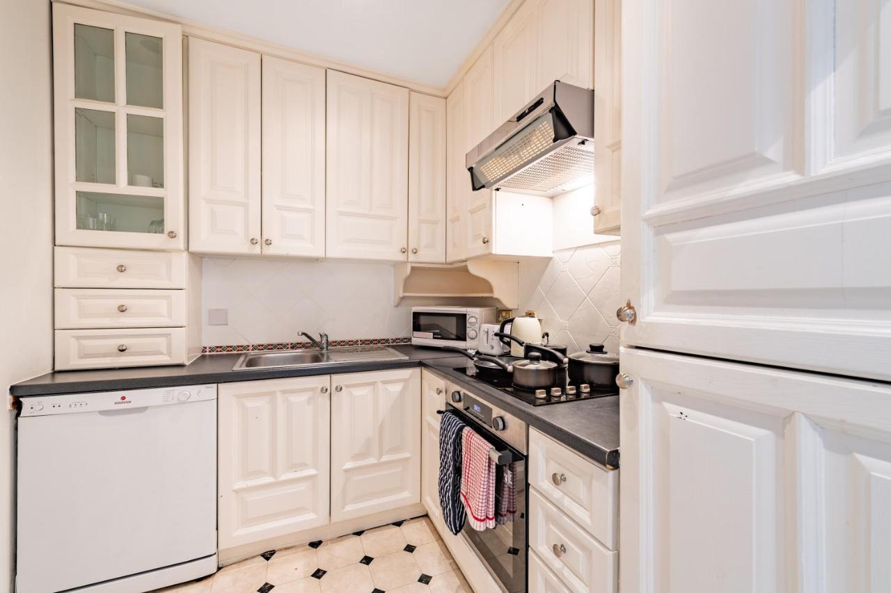 Somerset Court Kensington Apartments Londra Dış mekan fotoğraf